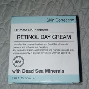 Retinol day cream